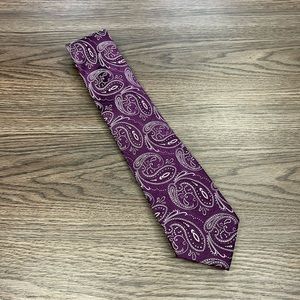 St. Patrick Purple w/ White Paisley Tie